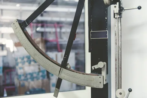 Izod impact strength testing